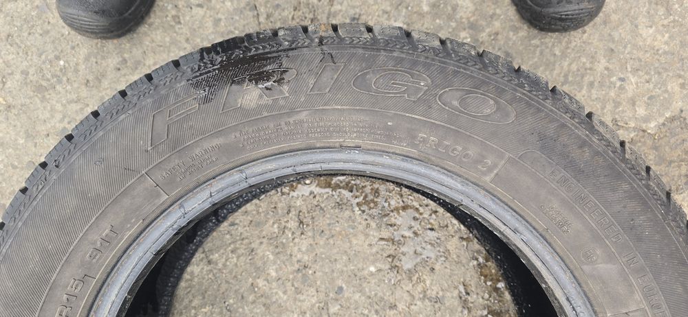 Opona zimowa Dębica Frigo 195/65 R15