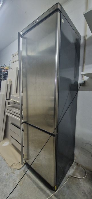 Frigorífico combinado  AEG