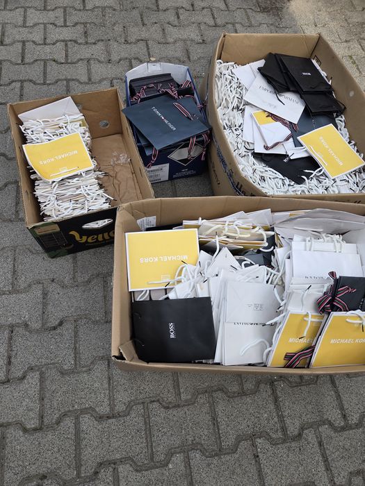 Opakowania  torebka etui Armani tommy hilifinger boss