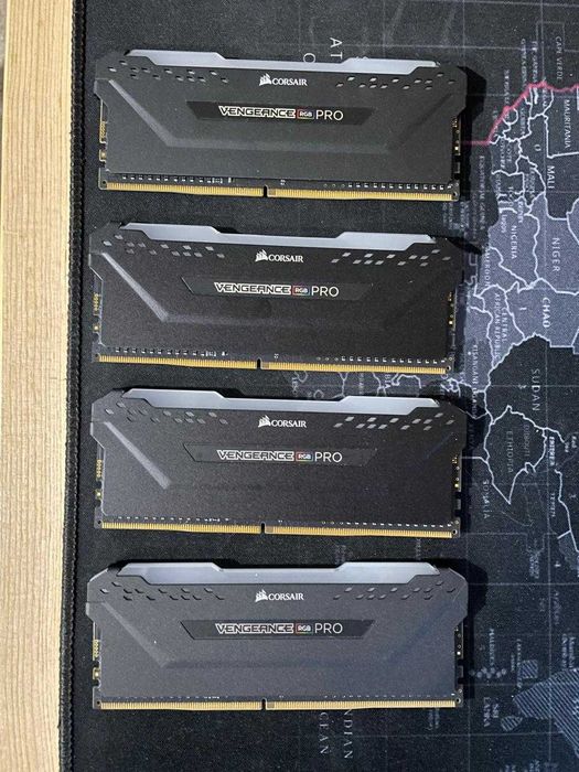Corsair Vengeance RGB Pro 32GB DDR4 4000MHz