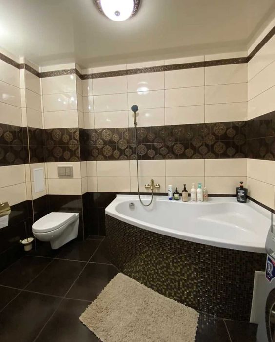 (3) Продам 2-кімнатну квартиру на Тяжилові 4432