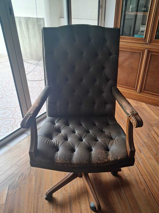 Cadeira de Secretária Executiva Vintage