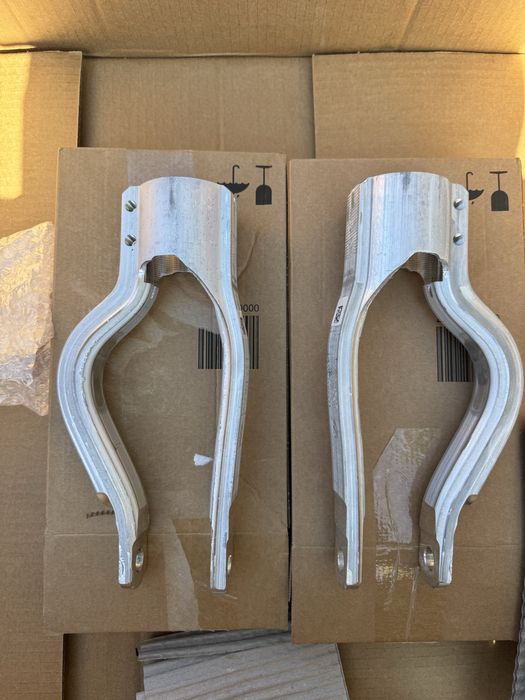 Кріплення амортизатора бмв підкова кронштейн бмв іх і20 bmw ix i20 m60