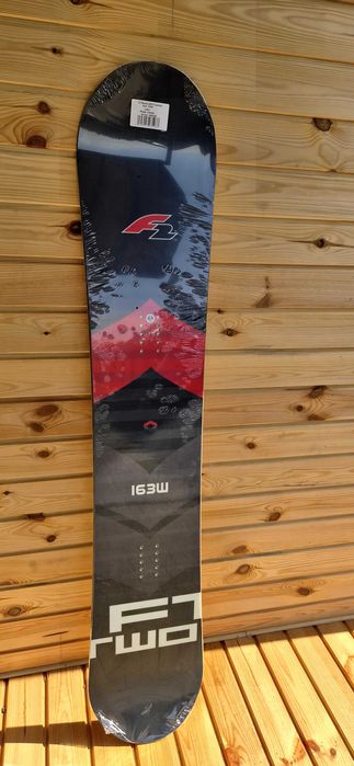 Deska snowboardowa F 2  nowa SMO Camber 163 cm