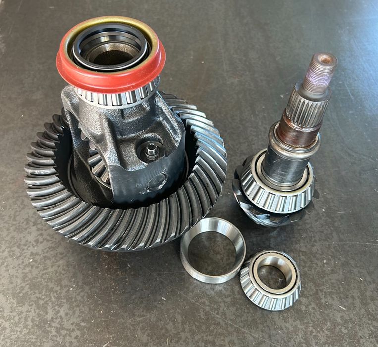 Most / dyferencjal / BMW 5 e34 e39 e60 f10 f11 520d 530d m5 szpera