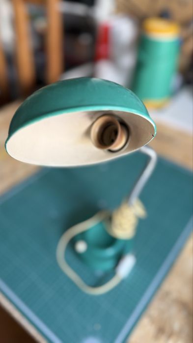 Candeeiro de Secretária Vintage Verde com Braço Flexível – Anos 70/80
