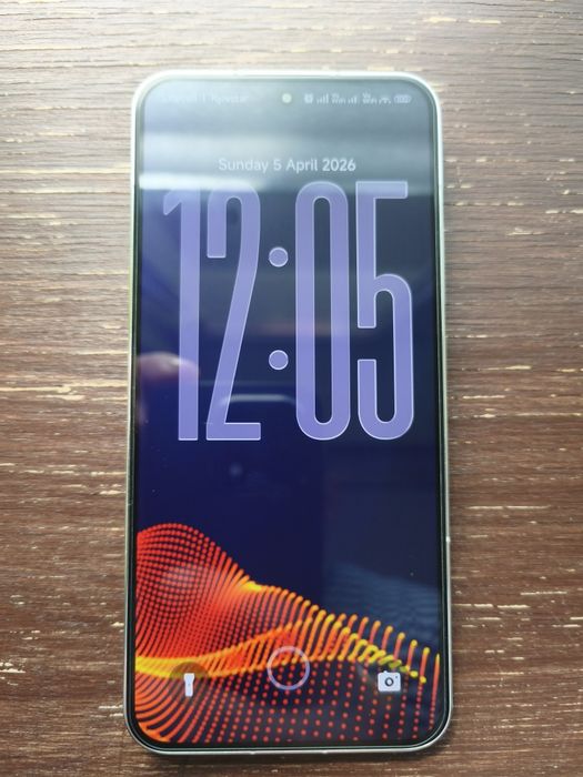 Продається смартфон Xiaomi MI 13