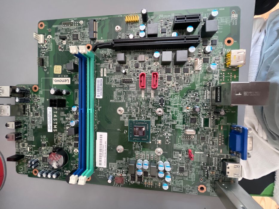 Motherboard Ideacentre com Processador integrado + dissipador e cooler
