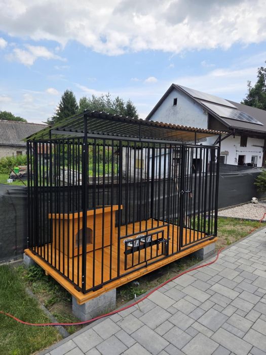 Kojec dla psa. Szybkie terminy realizacji. Solidny