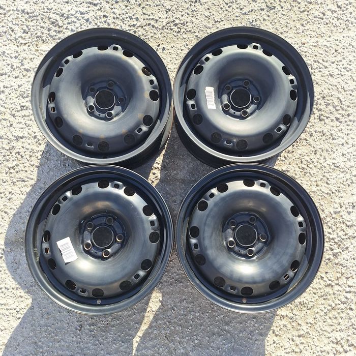 Oryginalne felgi stalowe 15'' VOLKSWAGEN 5x100 6J ET38  N1611