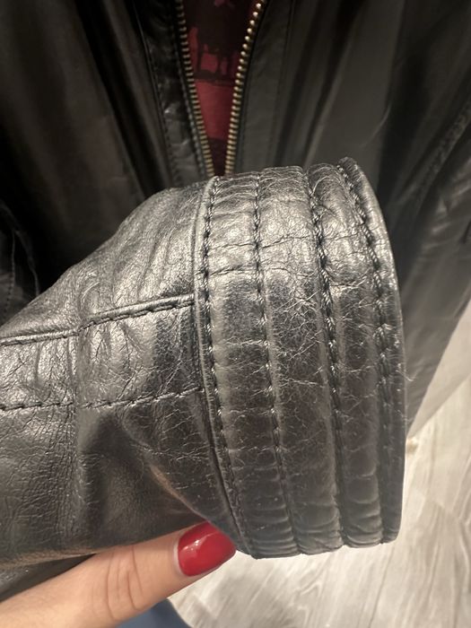 Чоловіча шкірня куртка