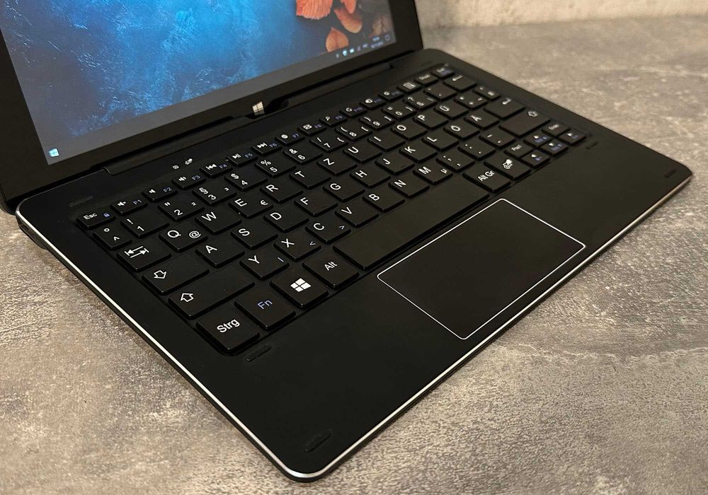 Планшет / ноутбук TrekStor (10" IPS FHD / Windows / 3G / LTE / 4 ядра)