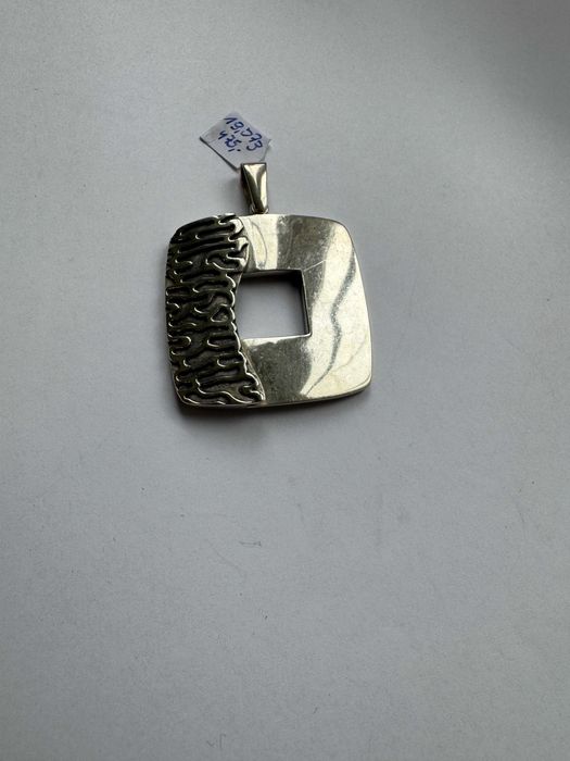 okazała zawieszka p. 925 waga: 19,07g