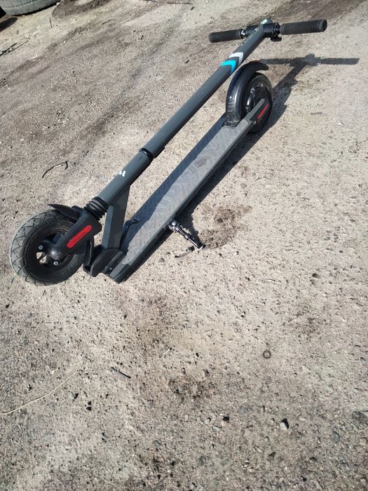 Продається електросамокат