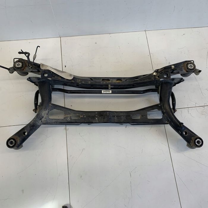 Sanki Tył Belka Zawieszenie Vw Passat B8 3G 17R