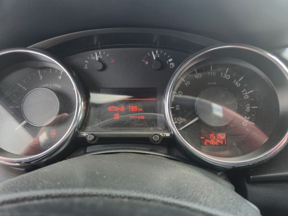 Peugeot 3008 1.6 benzyna