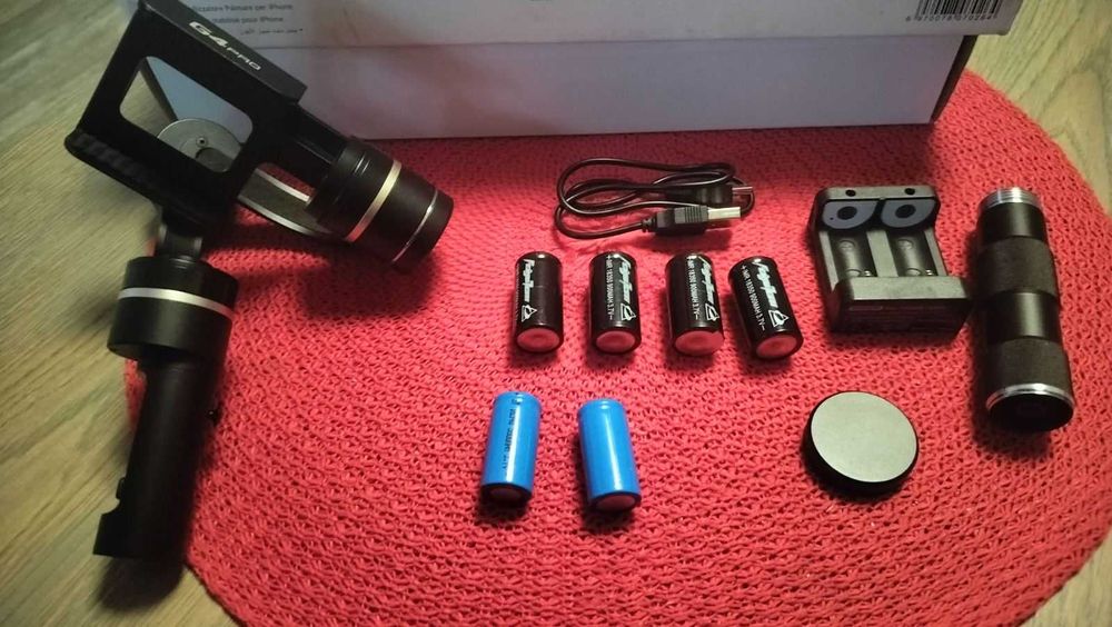 Трехосевой Стабилизатор  Feiyu Tech G4 Pro 3-Axis для смартфонов