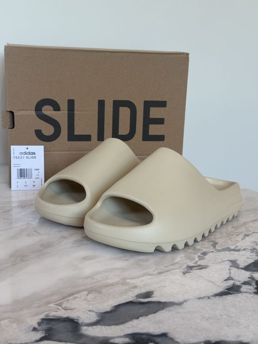 Yeezy slide bone 43