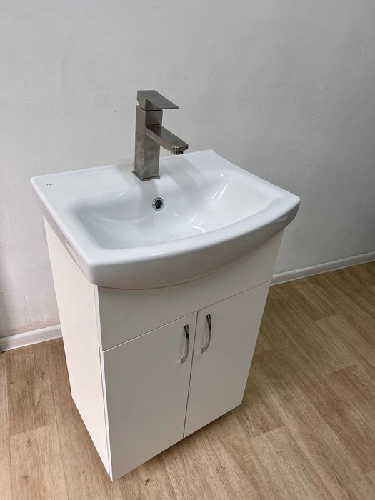 Тумба з мийкою і змішувачем для кабінету, кухні, в офіс