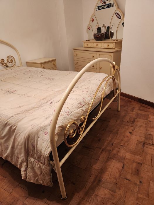 Quarto completo mobília