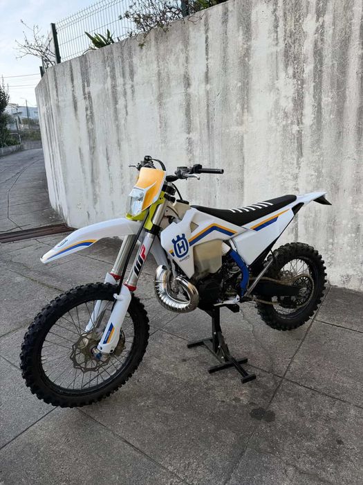 HUSQVARNA 300 TPI | 2022