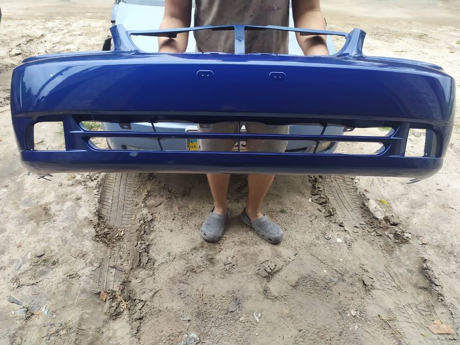 Бампер синій  15у 26в Шевроле Лачеті Ціна одного