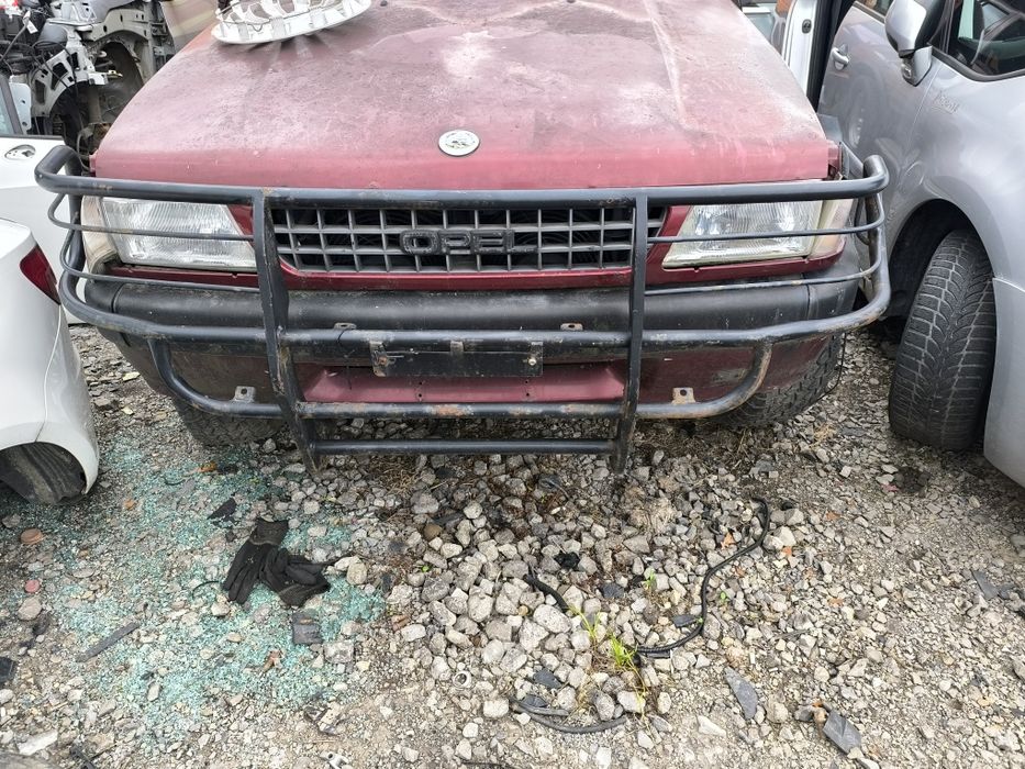 Opel Frontera bumper przód rury