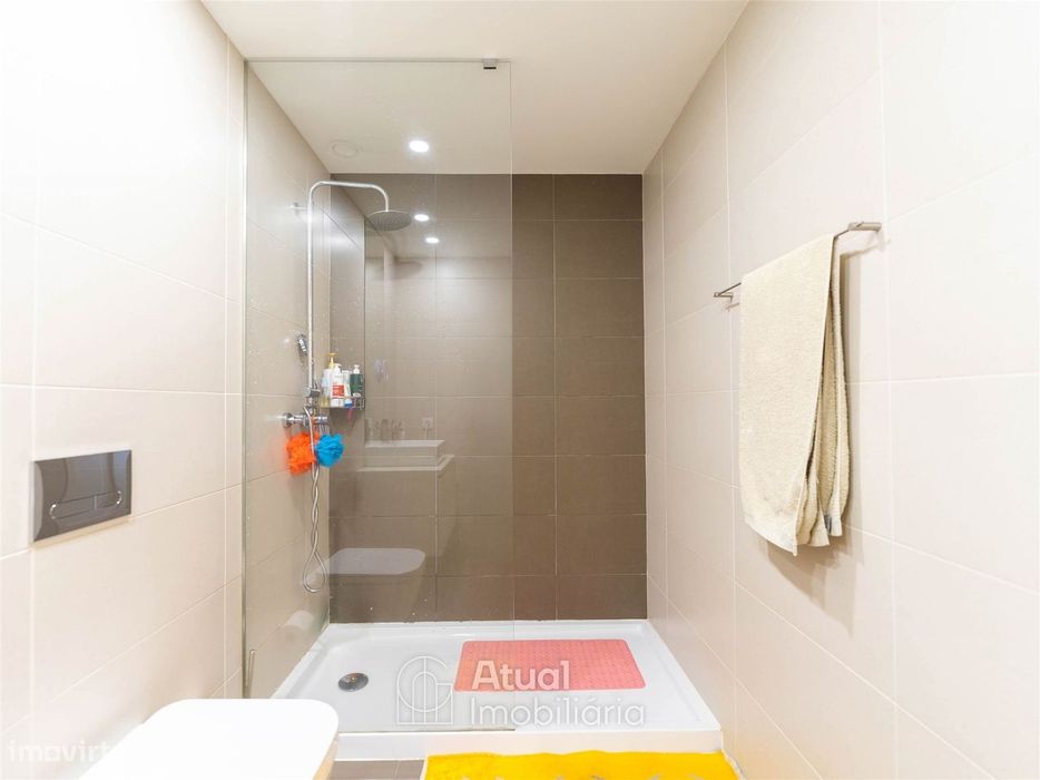 Apartamento T2 Venda em Caldas de Vizela (São Miguel e São João),Vizel