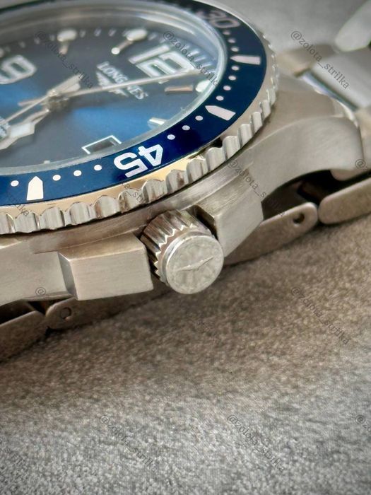 Чоловічий годинник дайвер LONGINES HYDROCONQUEST L3.841.4.96.6 41/44мм