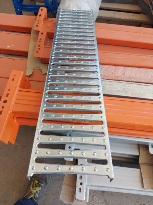 Galvanized Grates for Flooring, Water Drainage, and Gutters64332103347586121