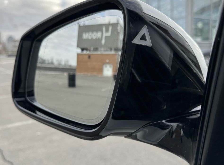 BMW 3 Series 2019 VIN WBA8L11040FH12801 фото оголошення 8 з 24