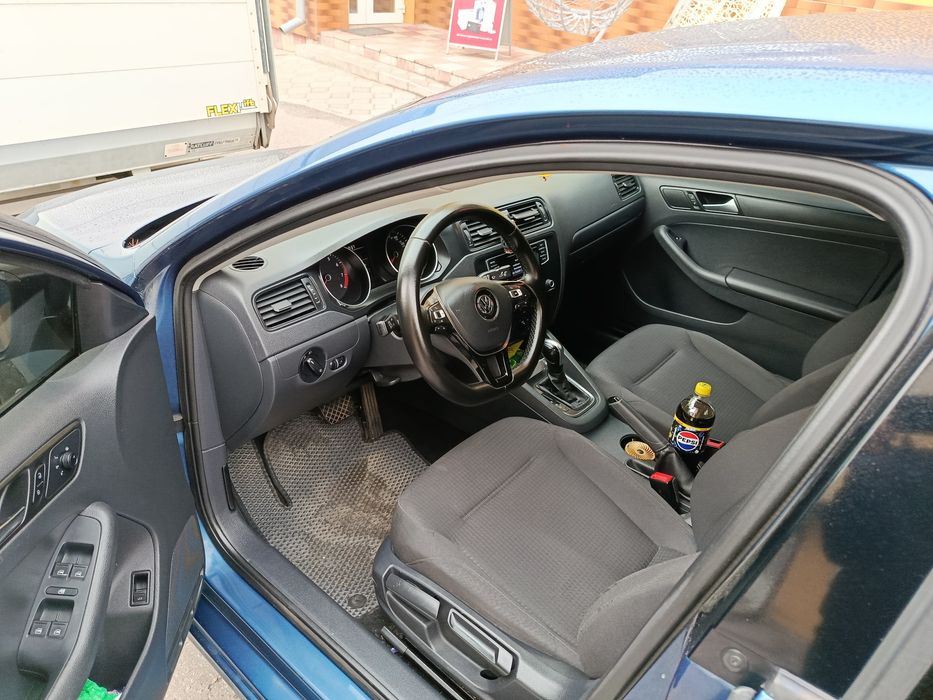 Volkswagen Jetta 1.4 автомат
