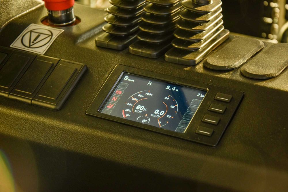 Elektryczny Wózek Widłowy Hangcha CPD35-XEY2HA-SI