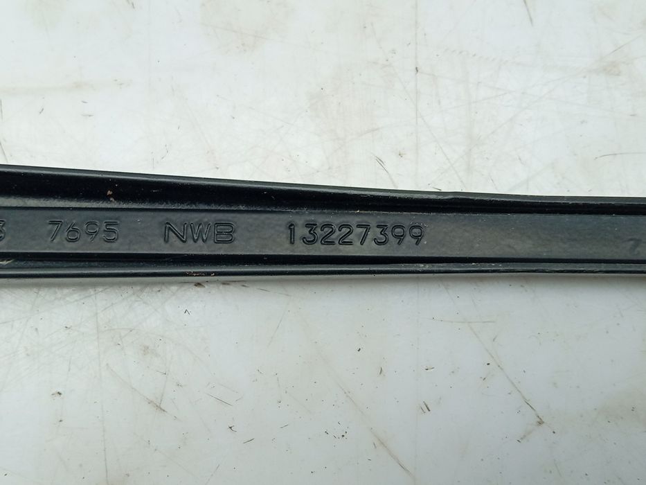 Haste / braço de escova limpa vidros frente direita OPEL Insignia A Sp