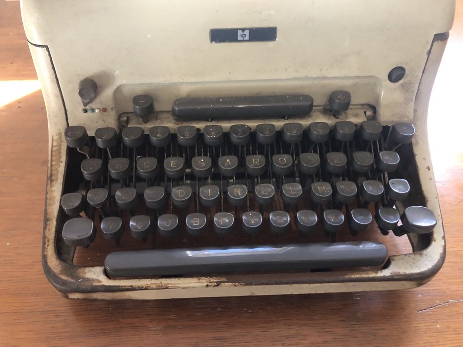 Messa Typewriter64584838273666121
