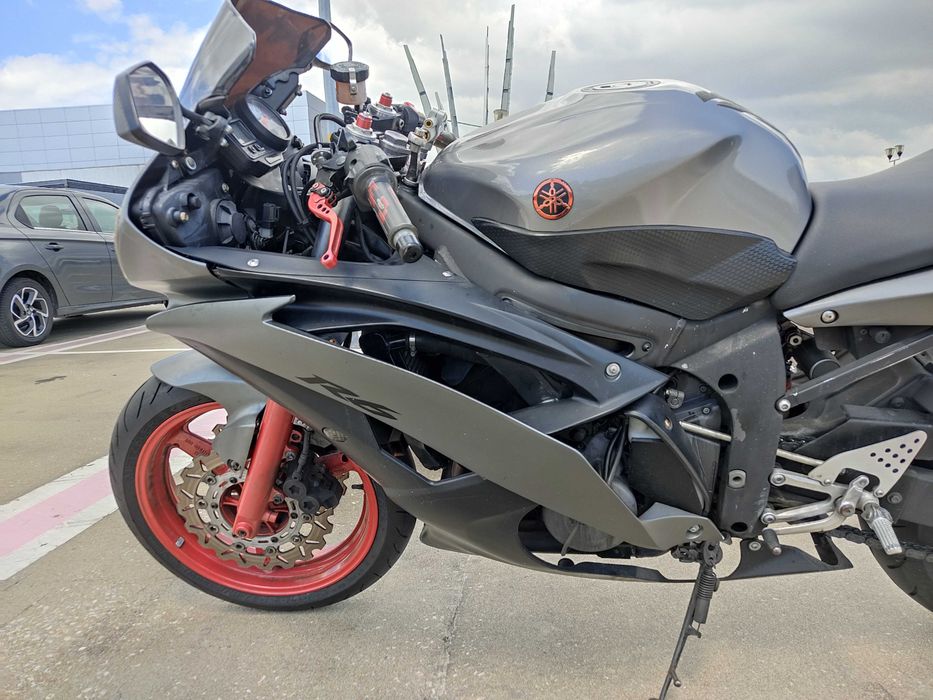 Yamaha R6 2000 Limitada no Livrete Alfragide • OLX.pt