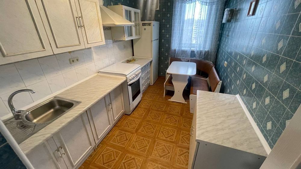 Сдаётся 3х комнатная квартира на ул. Забортного дом 12