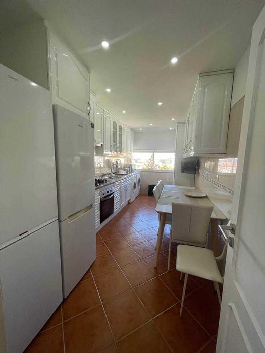 Quarto grande em Massamá