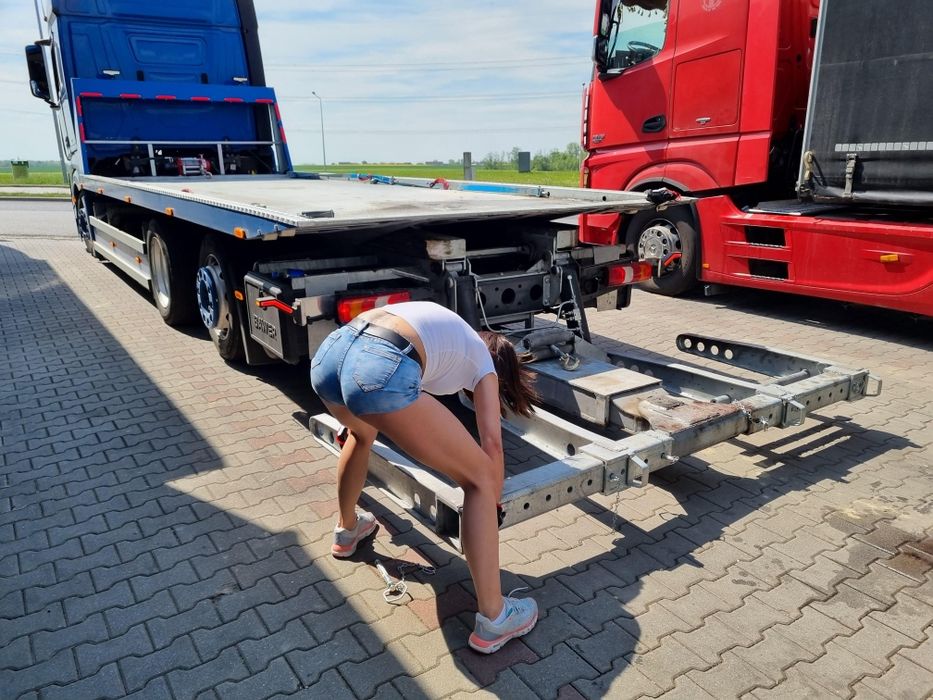 TRANSPORT LAWETA Koparki Ładowarki Wózki Widłowe Maszyny  Sam. Ciężarowe JCB