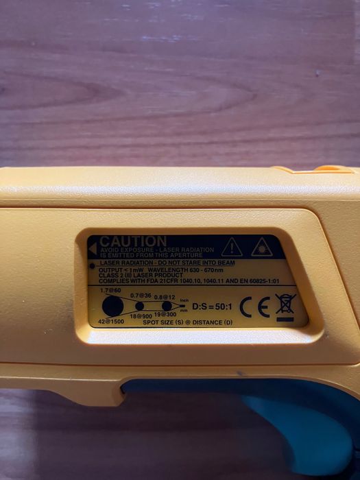 Termómetro IR Fluke 568