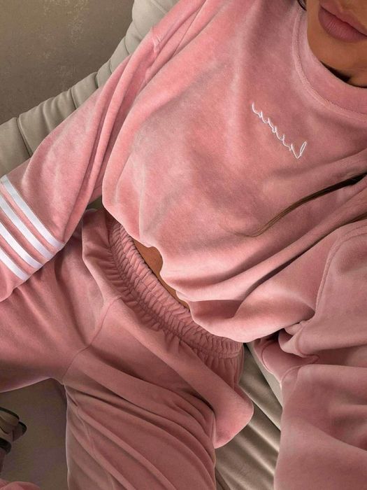 Dres Velvet najnowsza kolekcja La coca