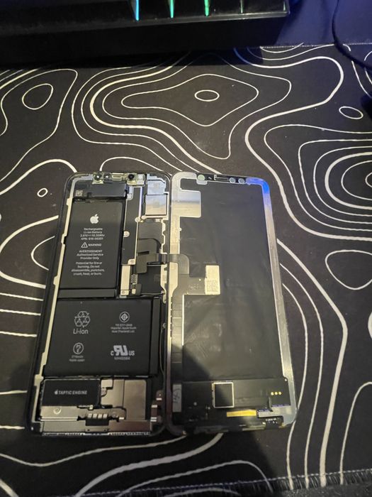 Iphone X 64gb (uszkodzony)