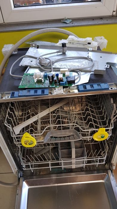 Zmywarka Bosch do zabudowy NA CZĘŚCI :)