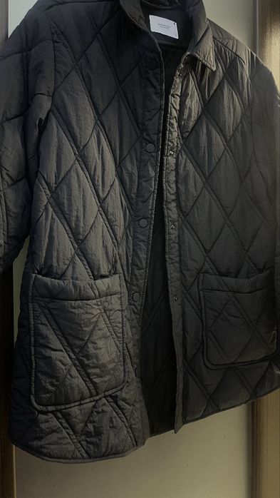 Стьобана демісезонна куртка reserved