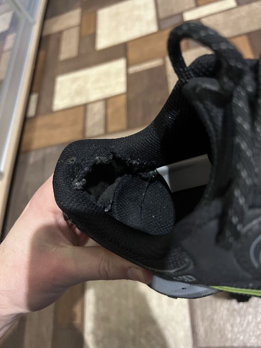 Nike ACG air max , force