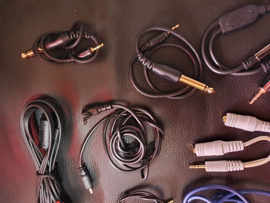 Audio Cables64170338350595122