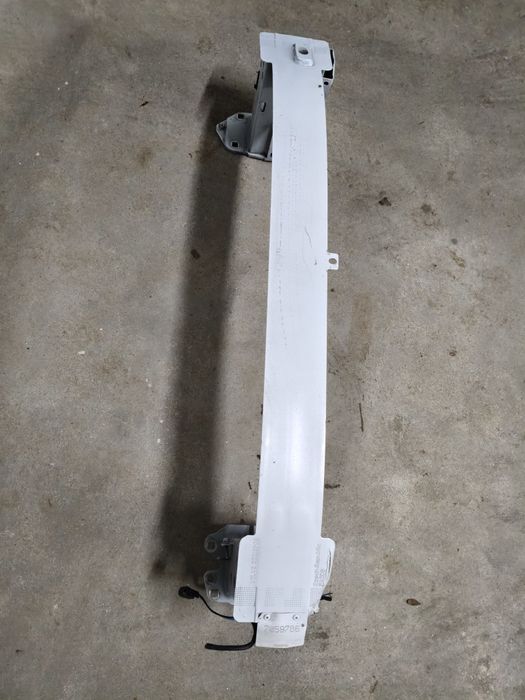 Diverso material Volvo XC40