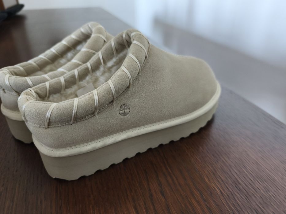 Skórzane sippersy Timberland 37