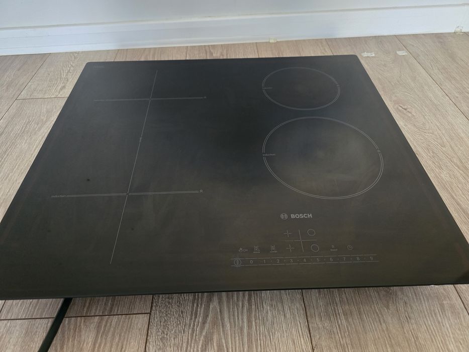Płyta indukcyjna Bosh model PIT611F17E-  100% Sprawna