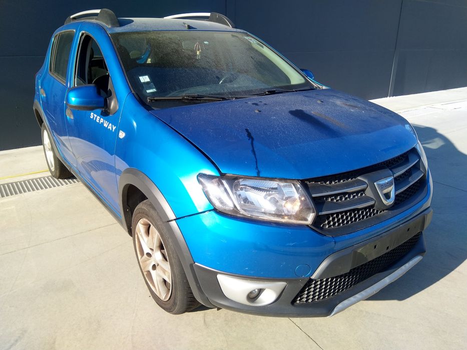 DACIA SANDERO II - 2016 - Para Peças